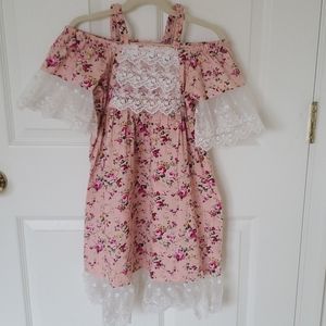Girls dress